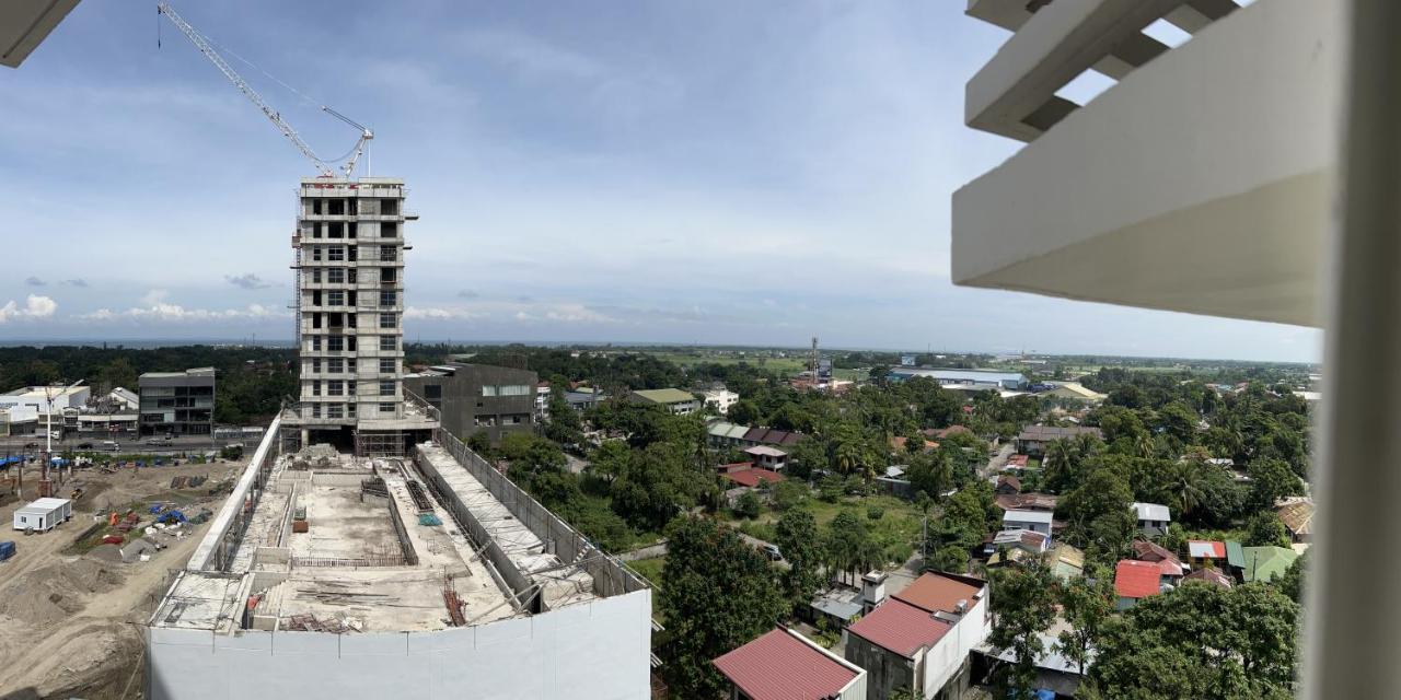 Lovely Studio Condominiums At Mesavirre Garden Residences Bacolod Eksteriør billede